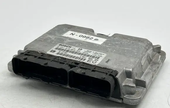 Opel Frontera B Engine control unit/module 28SA4101 09173933 0281010025