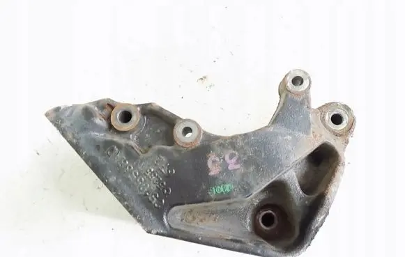 Dodge Caliber Engine mounting bracket 04V02000VV