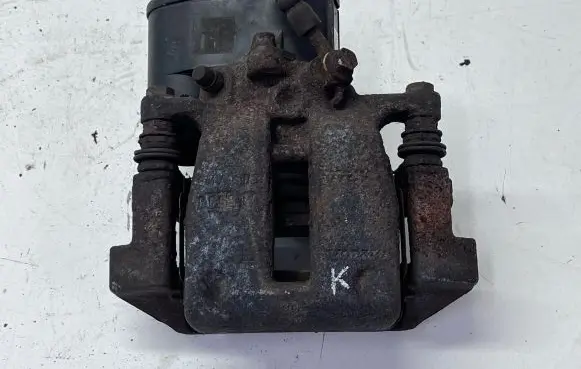 Volvo XC60 Rear brake caliper