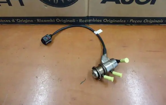 Volkswagen Transporter - Caravelle T6 AdBlue injector 7E0131113C 0444025050