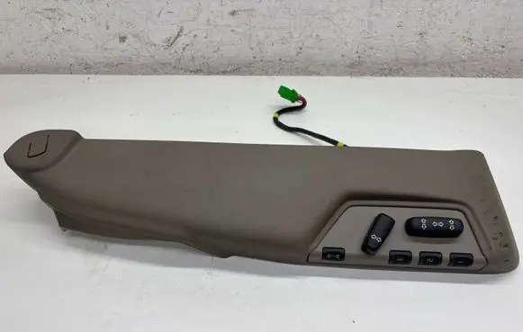 Volvo XC70 Seat trim 30697086
