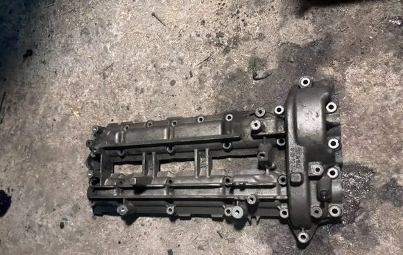 Mercedes-Benz S W221 Engine head A6420101230 0101230