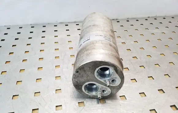 Audi A4 S4 B7 8E 8H Air conditioning (A/C) air dryer 8FT351198771