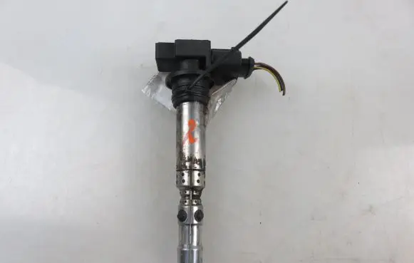 Volkswagen Fox High voltage ignition coil 0040102059