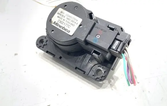 Mitsubishi Outlander Air flap motor/actuator CSA512T014