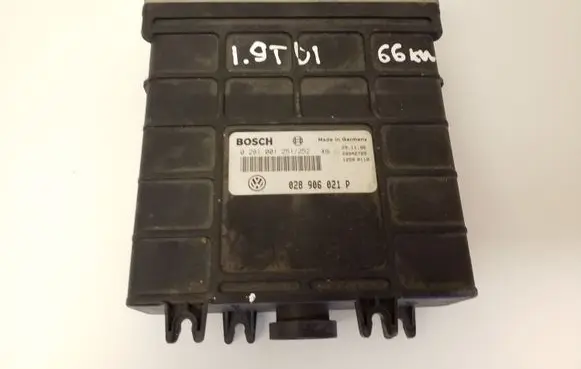 Volkswagen Sharan Engine control unit/module 0281001251252 028906021P