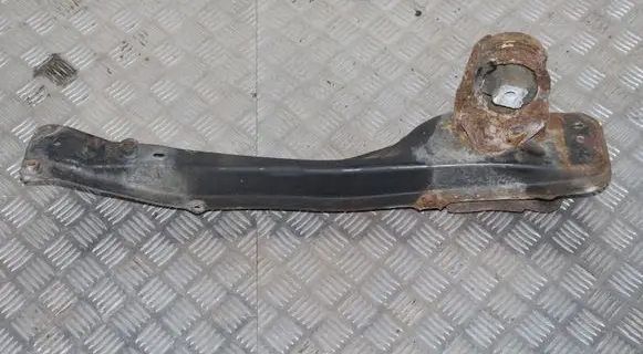 Toyota Corolla Verso AR10 Front subframe