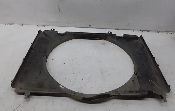 Ford Ranger Radiator cooling fan shroud