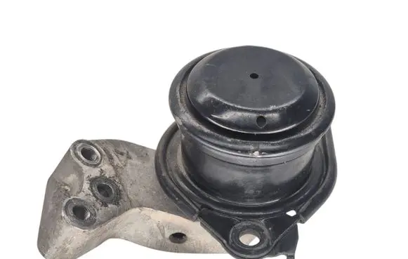 Engine mount bracket
