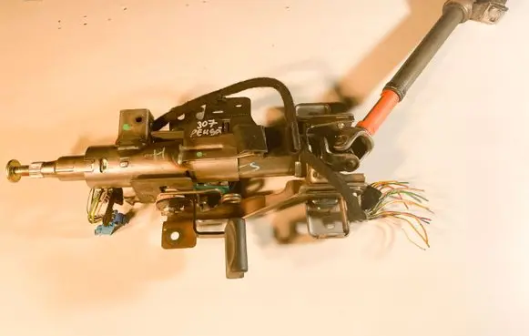Peugeot 307 Steering rack mechanical part 9638983380
