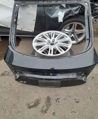 Audi A7 S7 4G Tailgate/trunk/boot lid