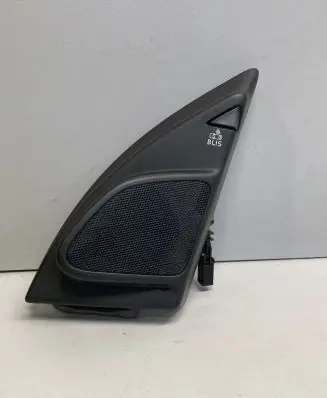Volvo XC60 Front door high frequency speaker 30781066 30761588