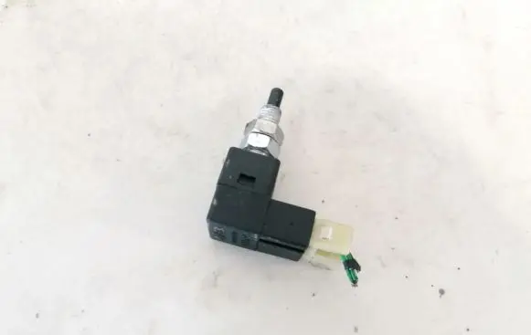 Chevrolet Orlando Reversing light switch sensor pa66gf30 pa66-gf30