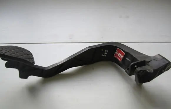 Clutch pedal