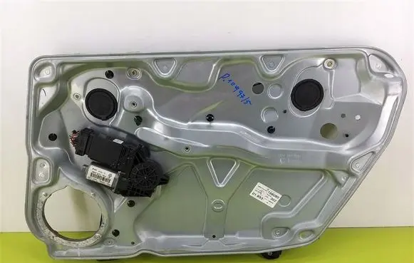 Volkswagen PASSAT B5.5 Front door window regulator with motor 3B4837752LB