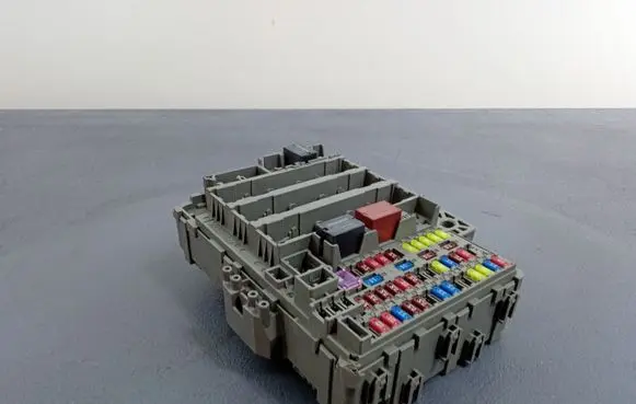 Honda Civic IX Fuse box set TV0-G230