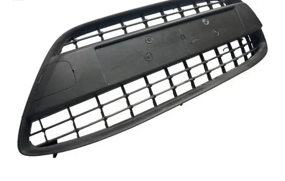 Ford Fiesta Front bumper upper radiator grill 8A6117B968A