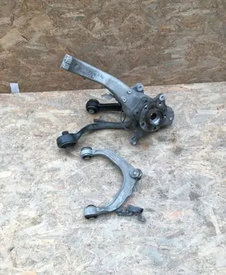 BMW X6 F16 Stub axle 