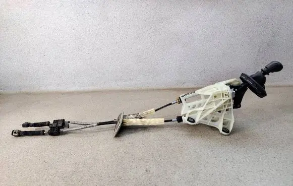 Volkswagen Transporter - Caravelle T5 Gear shift cable linkage 7H1711877AF58A 7H1711877AF 7H0711025H
