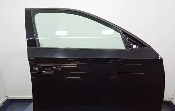 Skoda Citigo Front door