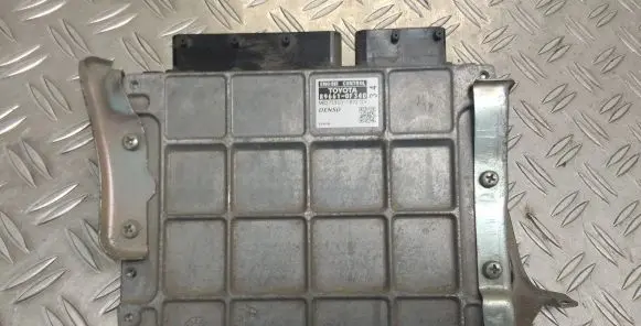 Toyota Verso Engine control unit/module 896610F340