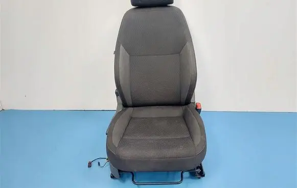 Skoda Rapid (NH) Front passenger seat 