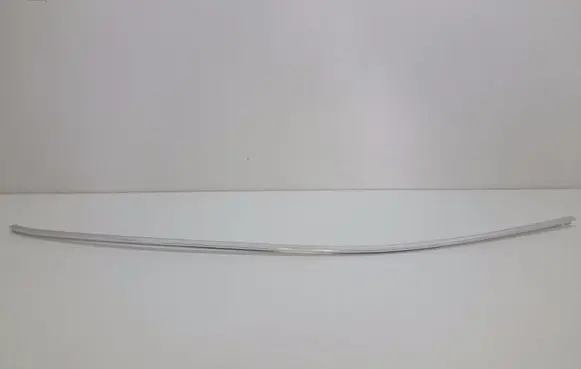 Skoda Octavia Mk3 (5E) Front door glass trim molding 5E9837644JV1