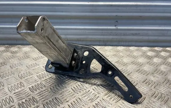 Audi A6 S6 C6 4F Front bumper support beam 4F0805499B