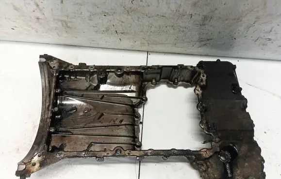 Mercedes-Benz R W251 Oil sump R6420141502