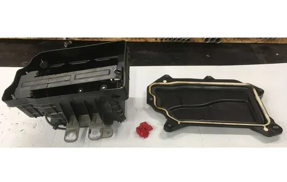 Battery box tray