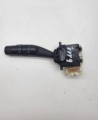 Subaru Outback Indicator stalk 17A0894