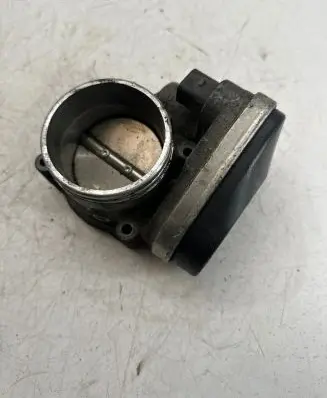 BMW 5 E60 E61 Throttle valve 408238425004 7502444 121103