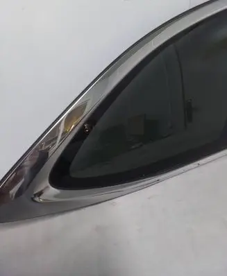Subaru Outback (BT) Rear side window
