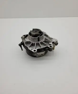 Opel Insignia A Vacuum pump 55205446
