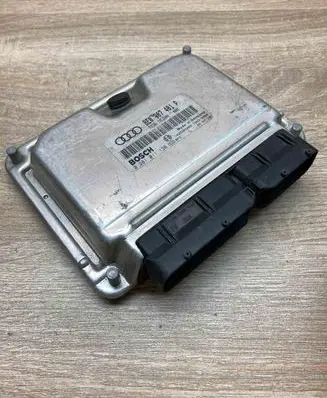Audi A4 S4 B6 8E 8H Engine control unit/module ECU 8E0907401P 0281011136