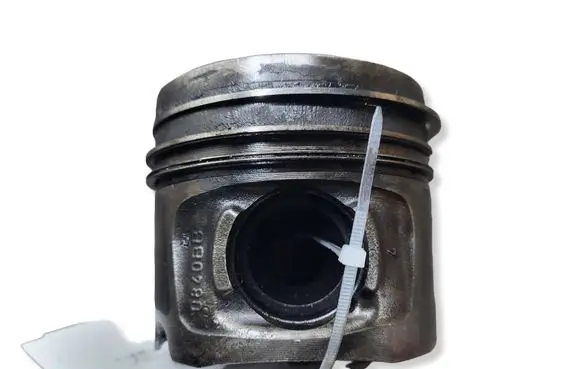 BMW 3 E90 E91 Piston N47D20C