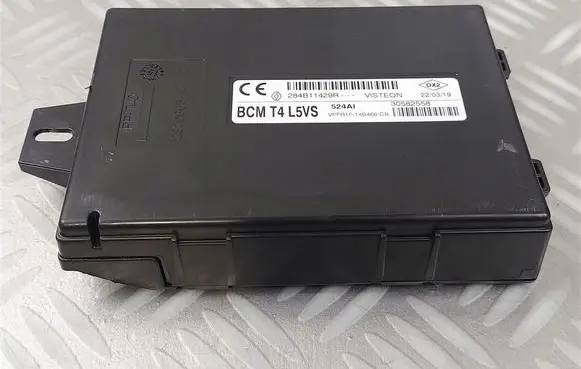 Smart ForFour II W453 Fuse module 284B11429R