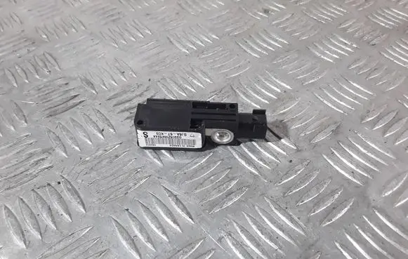 Mazda 6 Airbag deployment crash/impact sensor GJ6A57KC0 032304