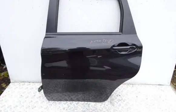 Nissan Note (E12) Rear door 2g3