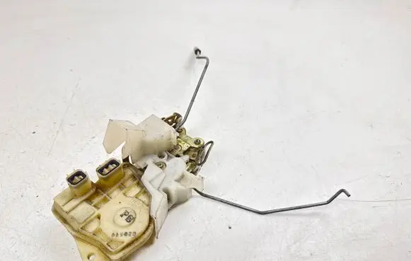 Honda Jazz Front door lock