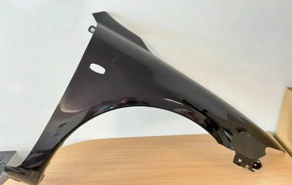 Mazda 6 Fender GJ6A52111E
