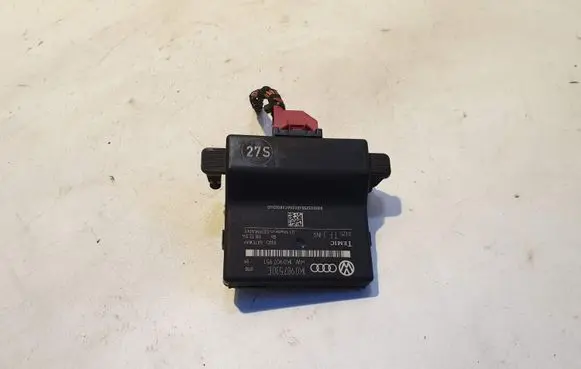 Volkswagen Touran I Gateway control module 1K0907530E 1K0907951