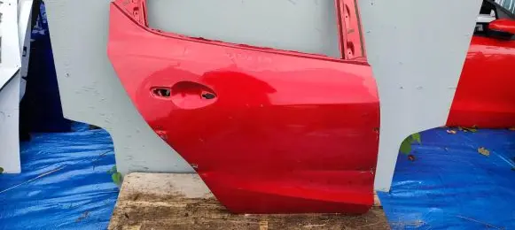 Mazda 3 III Rear door BDMT72010