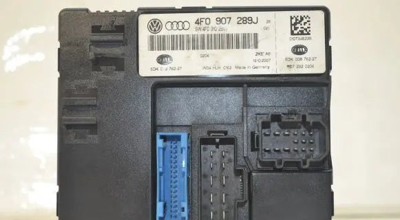 Audi A6 S6 C6 4F Comfort/convenience module 4F0907289J 4F0910289J 5DK00876227