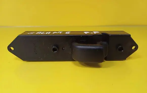 Mitsubishi Galant Electric window control switch MR252818