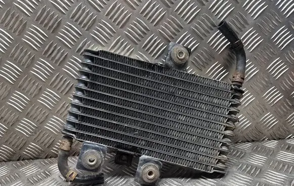 Mitsubishi L200 Gearbox / Transmission oil cooler 5826222001