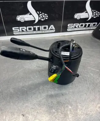 Mercedes-Benz C W203 Indicator stalk A0004640518 04311210 061310210145
