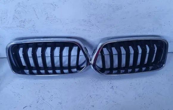 BMW X2 F39 Front grill 7424778