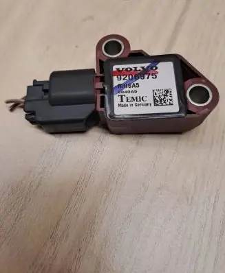 Volvo V50 Airbag deployment crash/impact sensor 8840A5 9206975