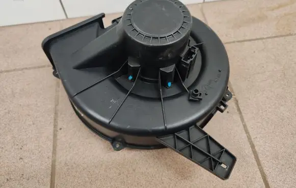 Audi A2 Heater fan/blower 6Q1819015E